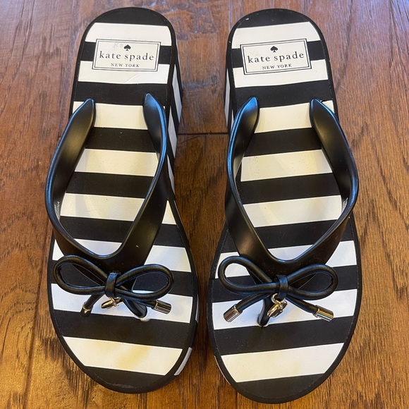 kate spade Shoes - Kate Spade Rhett Platform Sandal